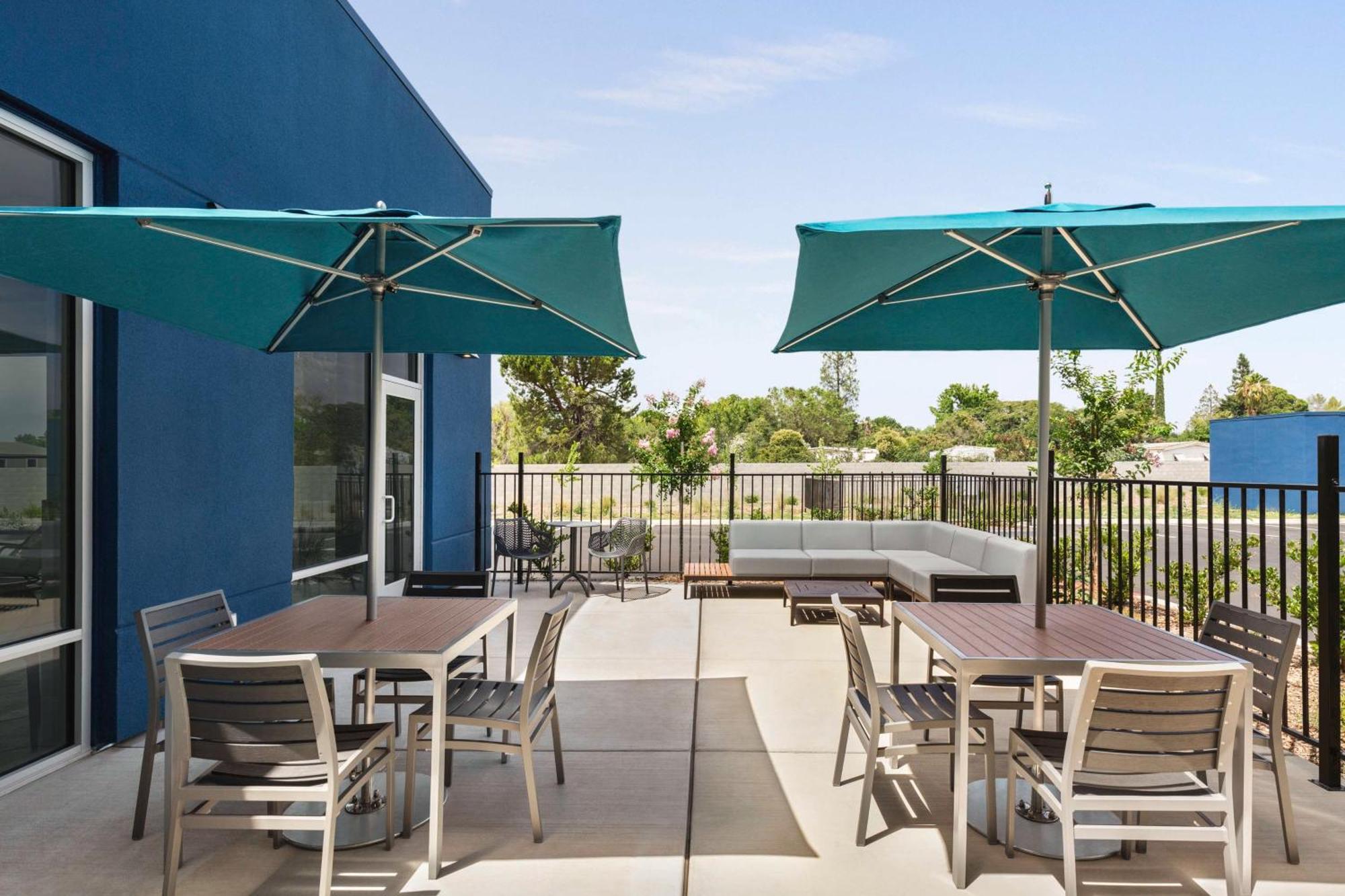 Hampton Inn & Suites Oroville Exteriér fotografie